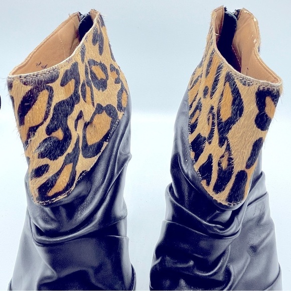 Black leather leopard cuff ankle booties EU size 39 Brand 5l48 from Saks 5th Ave - Picture 9 of 13